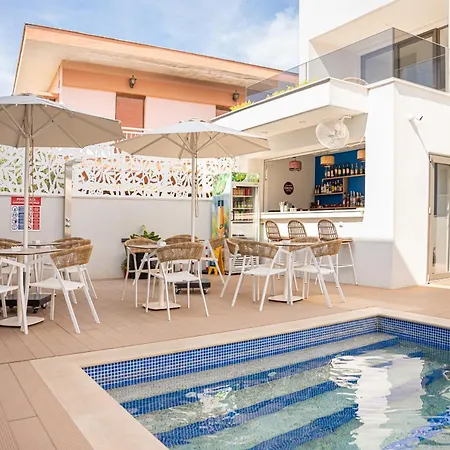 ホテル Elegant Maltepe