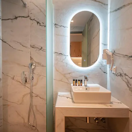 Elegant Maltepe ホテル