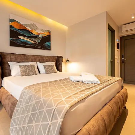 ホテル Elegant Maltepe