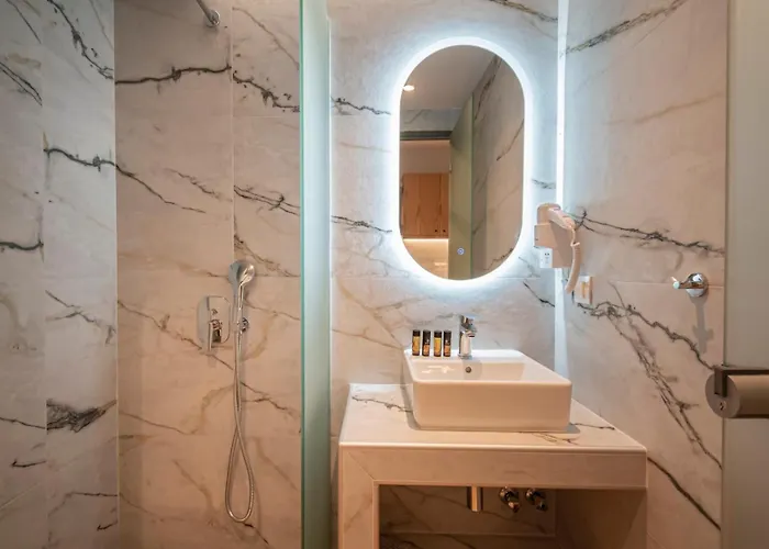 Elegant Maltepe Отель