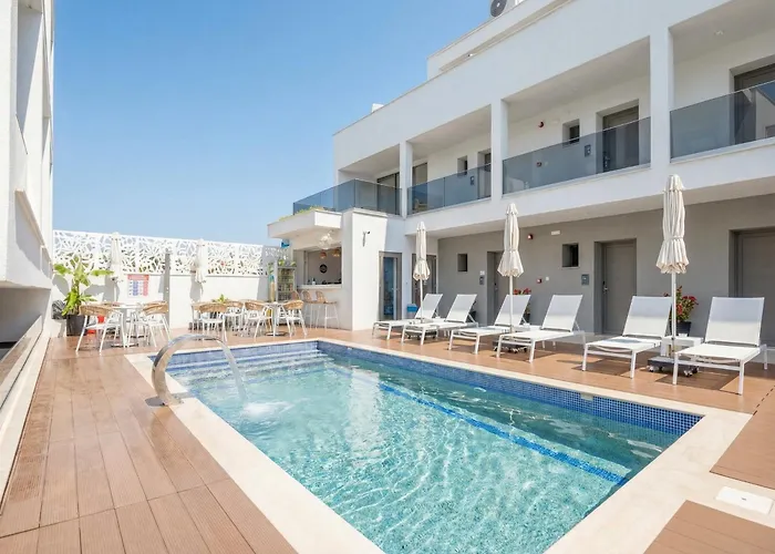 Отель Elegant Maltepe