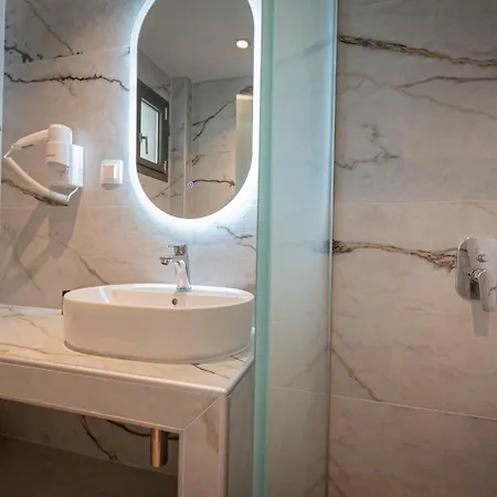 Ξενοδοχείο Elegant Maltepe *