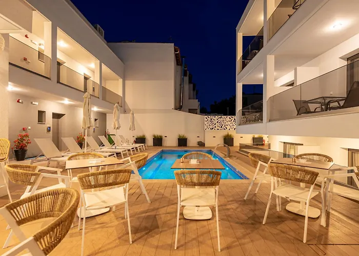 Elegant Maltepe